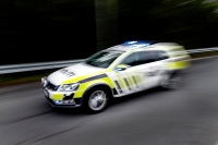 Søskenparets nattlige kjøretur endte i grøfta før de til slutt ble kjørt hjem av politiet.
