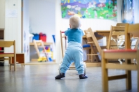 Viktigste foreldrene kan gjøre ved barnehagestart er å gi barnet ro og tid til å bli trygg, sier barnehagelærer.