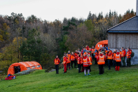 På det meste var det 1000 personer som deltok i søket etter det savnede 7-åringen i Lindesned.