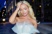 Sophie Elise Isachsen snakket torsdag i podkasten «Sophie og Fetisha» om hvordan hun har hatt det etter det mye omtalte bildet hun la ut på Instagram forrige søndag.