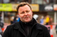 Assisterende helsedirektør Espen Rostrup Nakstad mener gjenåpningen forutsetter at kommunene er flinke til å sette inn sine egne tiltak.