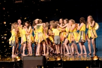 Musikalkollektivets dansegruppe fikk gullknappen av Arill Riise under dommerutvelgelsen.
