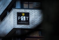 PST betalte i mange år kildene uten at det var avklart om de burde betale skatt av pengene. Nå er det slått fast at slike inntekter er skattefrie.
